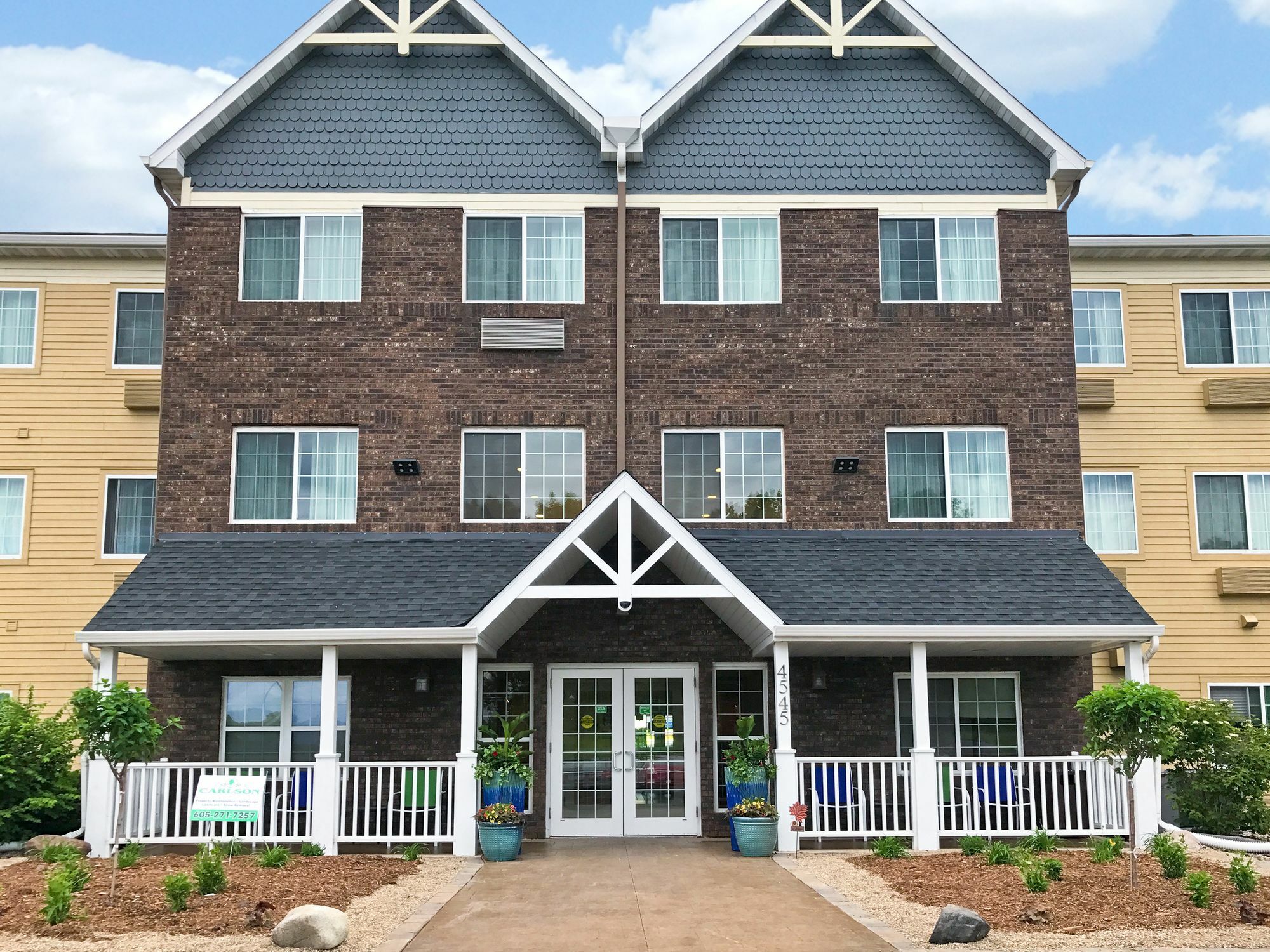 Towneplace Suites Sioux Falls Exterior photo